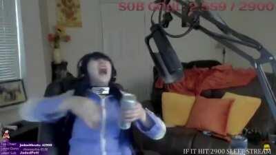 HMC while I stab a soda can (with audio)