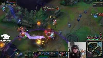 Sneaky instant Pentakill on Samira