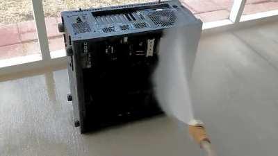 Preparing my PC to play PowerWash Simulator