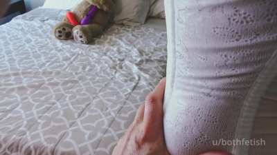 I don't know what to think of my daughter's bed toys