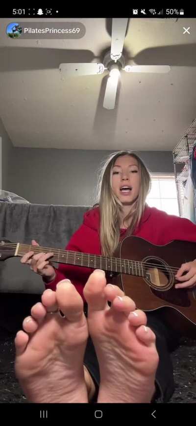 close up feet live