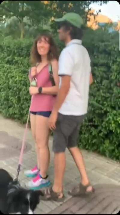 Los topitos baneados cuando les habla una mujer