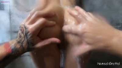 I Love it when my Husband Plays with my Hole