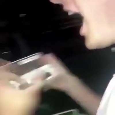 It never fails to make me headbang [Extremely Loud]