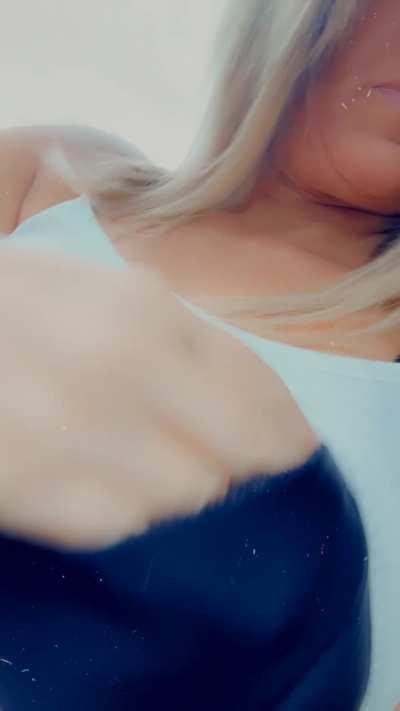 Very flexible mommy 51f