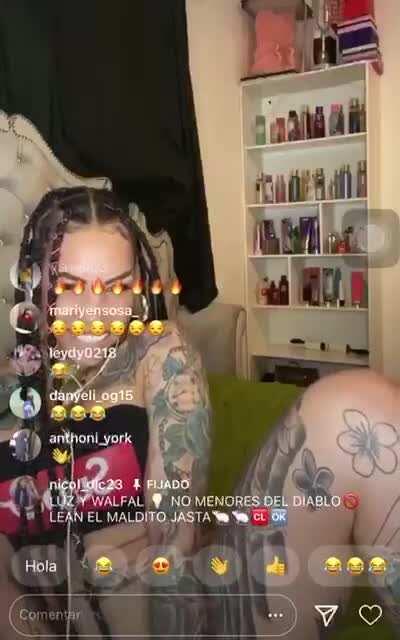 SIGUEMEN EN @chriss._.13 instagram para subir mas