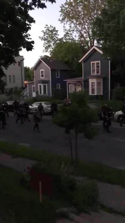 Libertarians, plz, help. What do we do? Police and National Guard patrolling neighborhood and shooting civilians on their own property. Make America see this, I beg you. [Minneapolis]