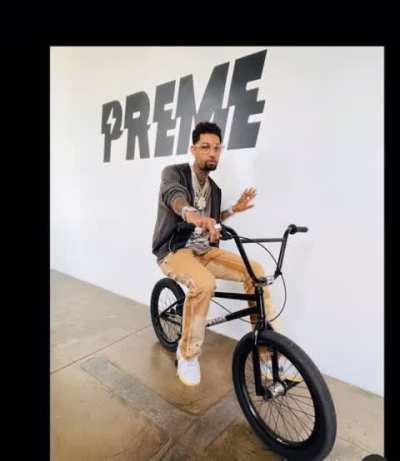 Need the name of this song please🙏