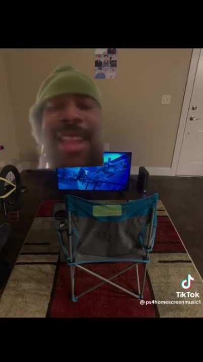 Tfw your male living space gets put in an art gallery