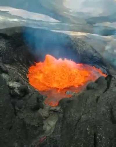 Volcanic eruption in Kamchatka
