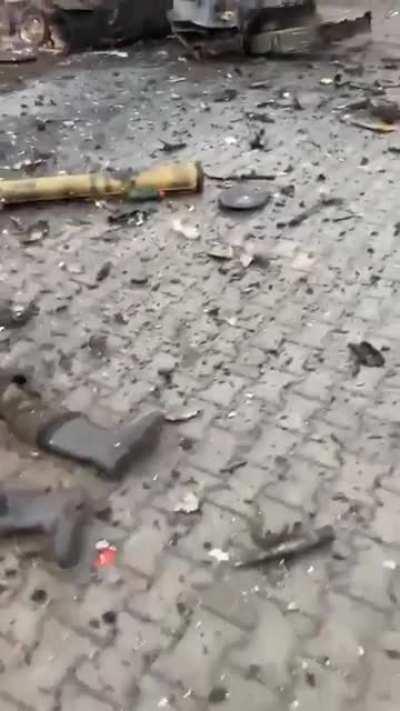 Hostomel now looks like this after heavy fighting! (Very Graphic 18+)