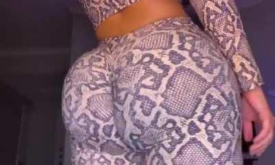 Amy Jackson Phat Ass Shaking