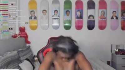 GET TO IT TWIN 😩💕🤞🏾