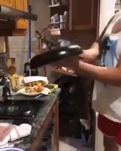 Getting toast on to the plate