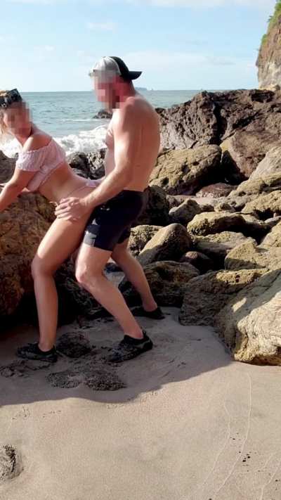 I love getting fucked by strangers at the beach