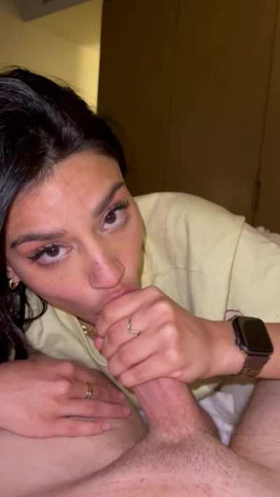 i loved sucking him off in the hotel