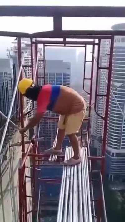 Building scaffolding with no safety harness