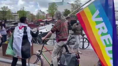 Gary was shocked that his support wasn't welcomed with open arms at the #FreePalaestine rally.