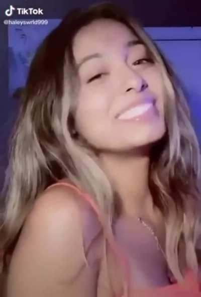 Im so damn fine can anyone approve that