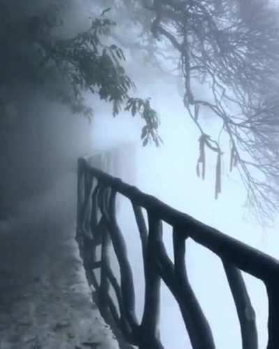 This path on the Tianmen mountain, in China, looks like a scene from silent hill