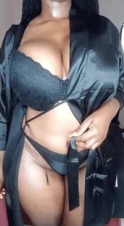 It slips right off😔❤️