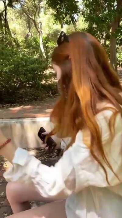 Marlhy (dancing as usual)