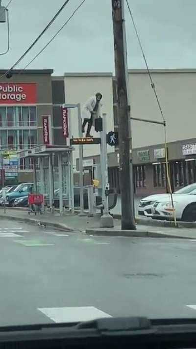 Stanky Leg Guy on Aurora