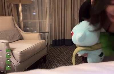 Hyoon’s always giving us the best angles…