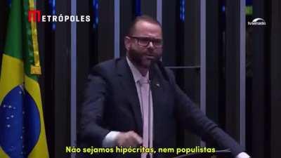 “Imposto esse que paga o nosso salário”, diz Senador do PL de Santa Catarina ao defender “taxa das blusinhas