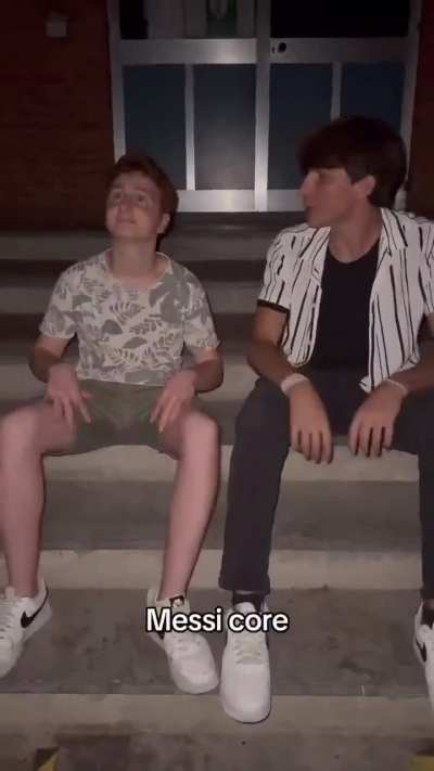 Este querido amigo siempre será el mejor imitador de Messi.