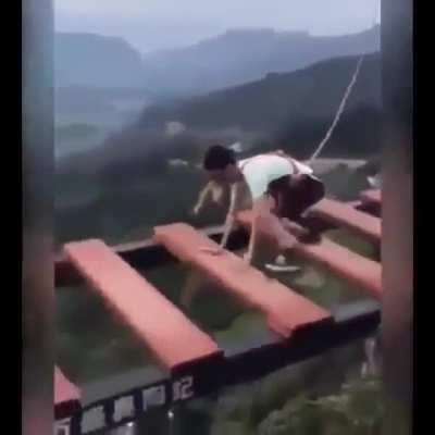 Props to this guy for being brave enough to face his fear head-on