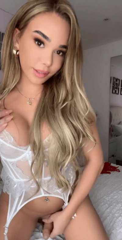 Drop a 💕 if you would accept more dick vids from me