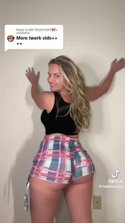 I love these shorts so much 