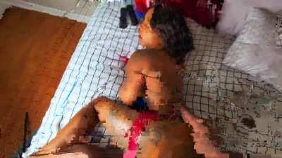 TurnupMonsters Content, Message mee on telegram (@Digazabossyrb) if you want it. *Hundreds of models available *