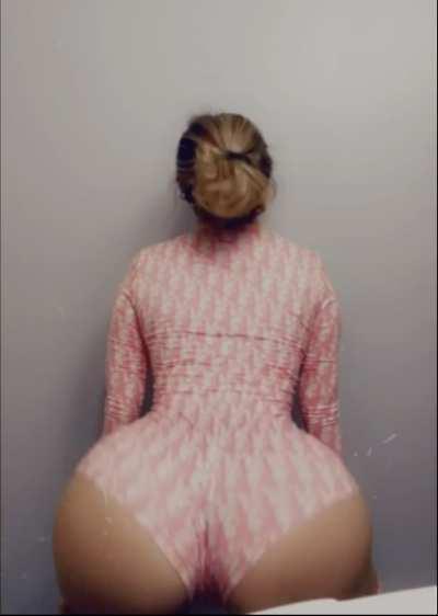 Sexy mf, you the baddest one 🥰