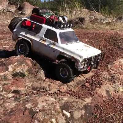 The superscale suspension on the trail.