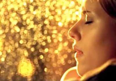 Scarlett Johansson getting fingered in a love song for bobby long