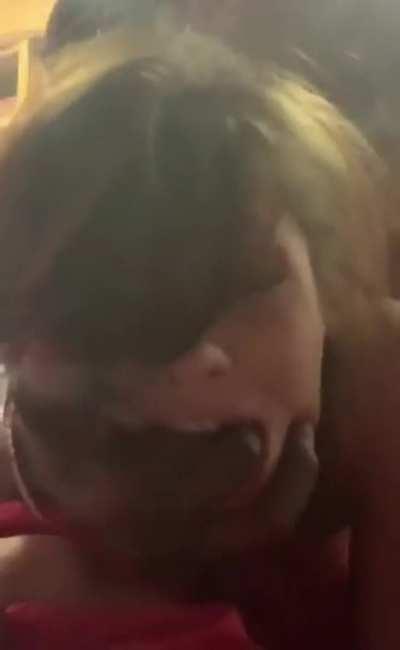 How the PTA mom likes to get down 😈