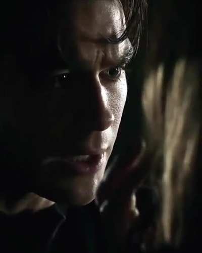 I was really moved when I watched this scene. He was longing for himself — for the Damon of 1864, for his humanity. This scene was one of the moments where Damon was at his most helpless, full of pain and hopelessness. What did you feel while watching it?