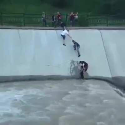 Just guys being heroes