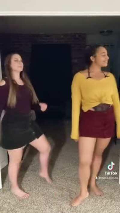 Naughty 😈or nice 😇