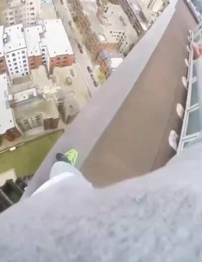 This is the ultimate anxiety inducing video