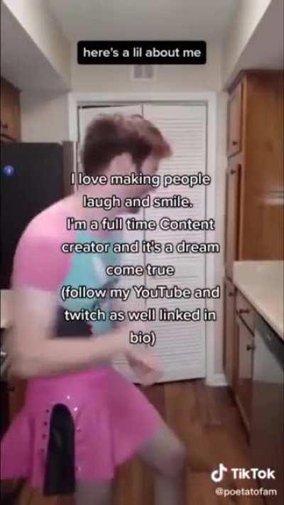 It's been a year now that TikTokCringeAnarchy privated so I'll post some classics that weren't re-uploaded on this sub before