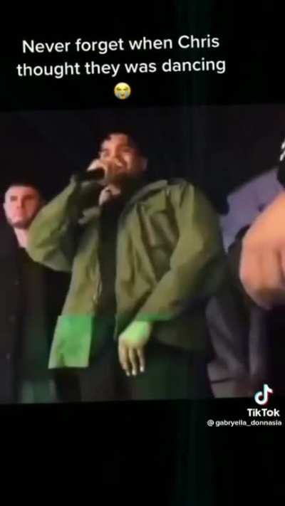 Never forget when Chris though they was dancing