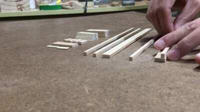 Woodcrafting Cyberpunk Mantis Blade