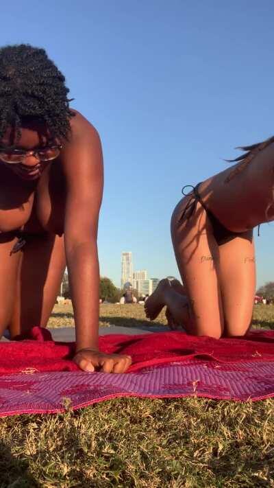 Goo(f)ing o(f)f at the park 🌞