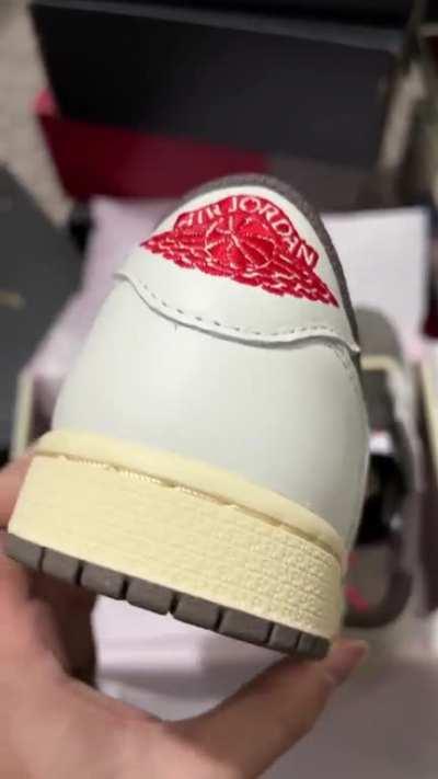 DM7866 851 Air Jordan 1 Low FK37.5-40