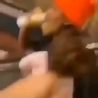 Please hand over the karma 😡💕