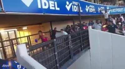 @aloatlas en Twitter 