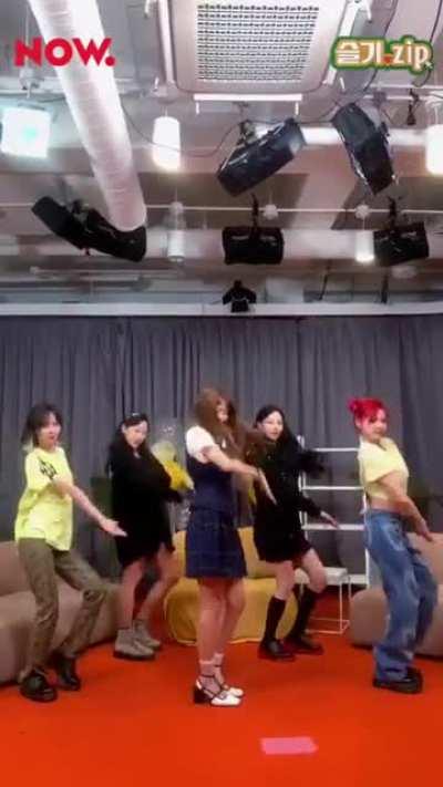 210602 Seulgi Zip Twitter update with aespa